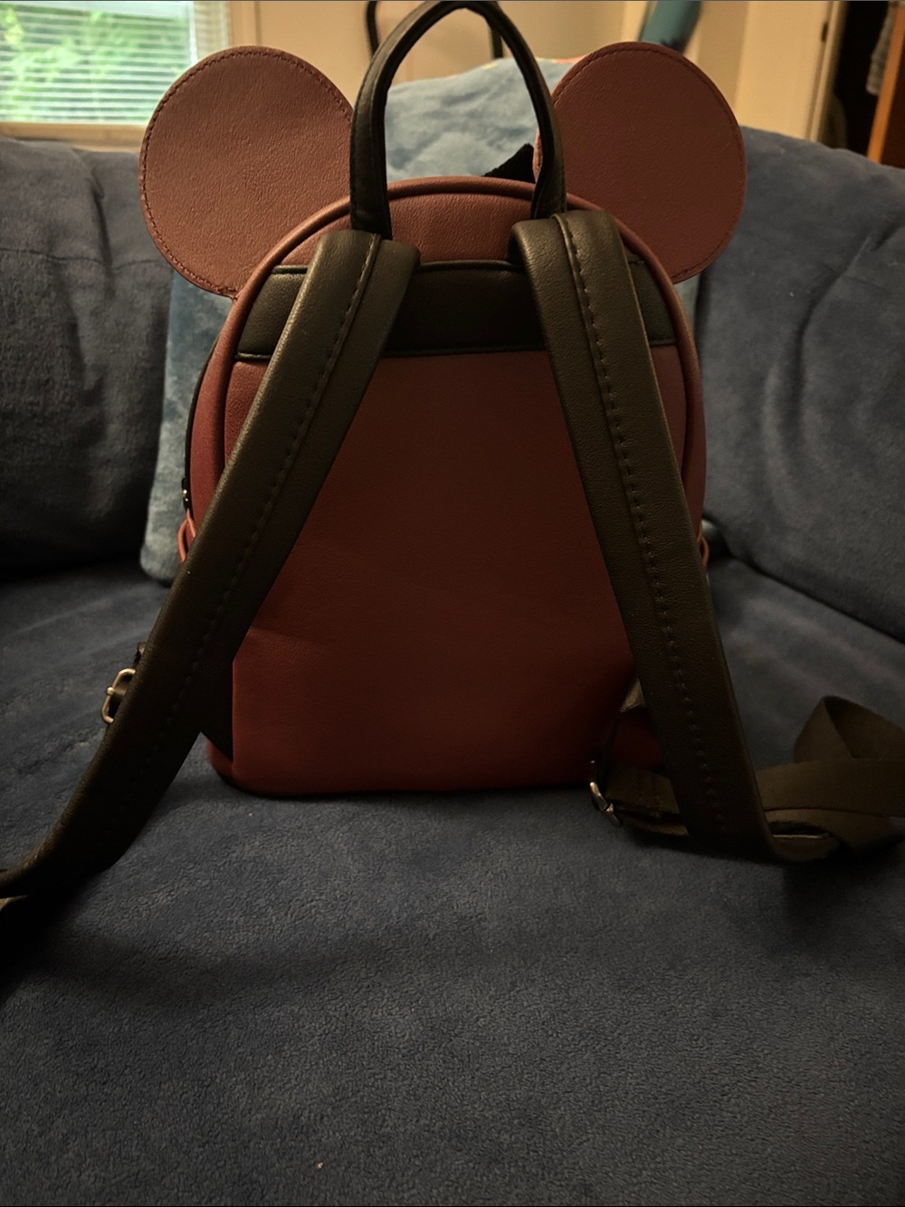 Loungefly Minnie Mouse Set - Picture 7 of 8